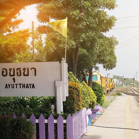 Oyo 465 Krung Kao Traveller Lodge Ayutthaya Exteriér fotografie
