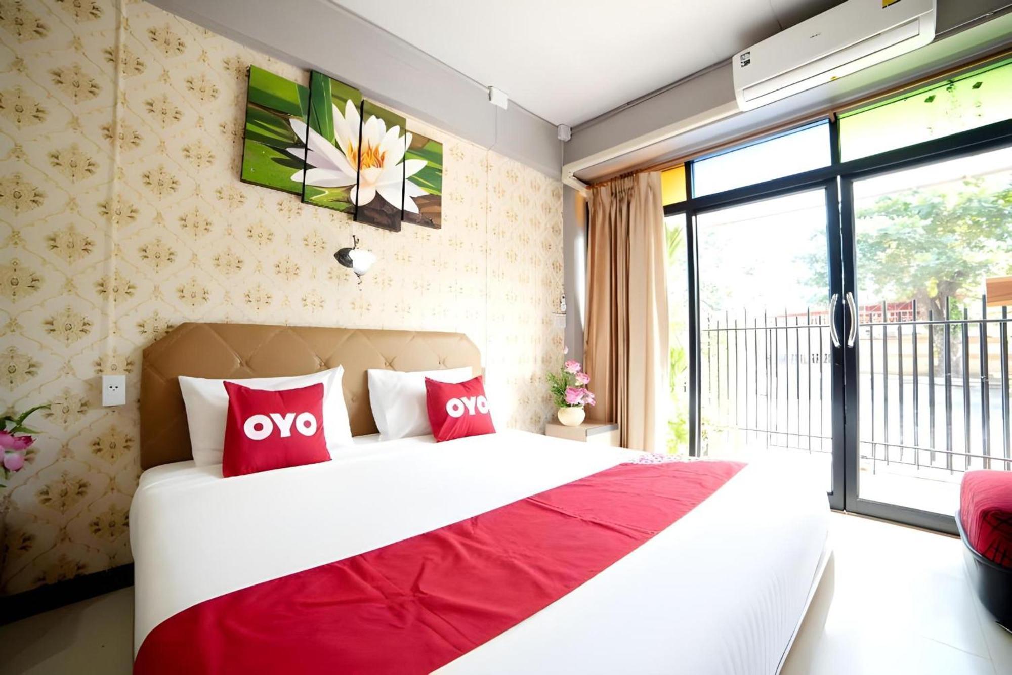 Oyo 465 Krung Kao Traveller Lodge Ayutthaya Exteriér fotografie